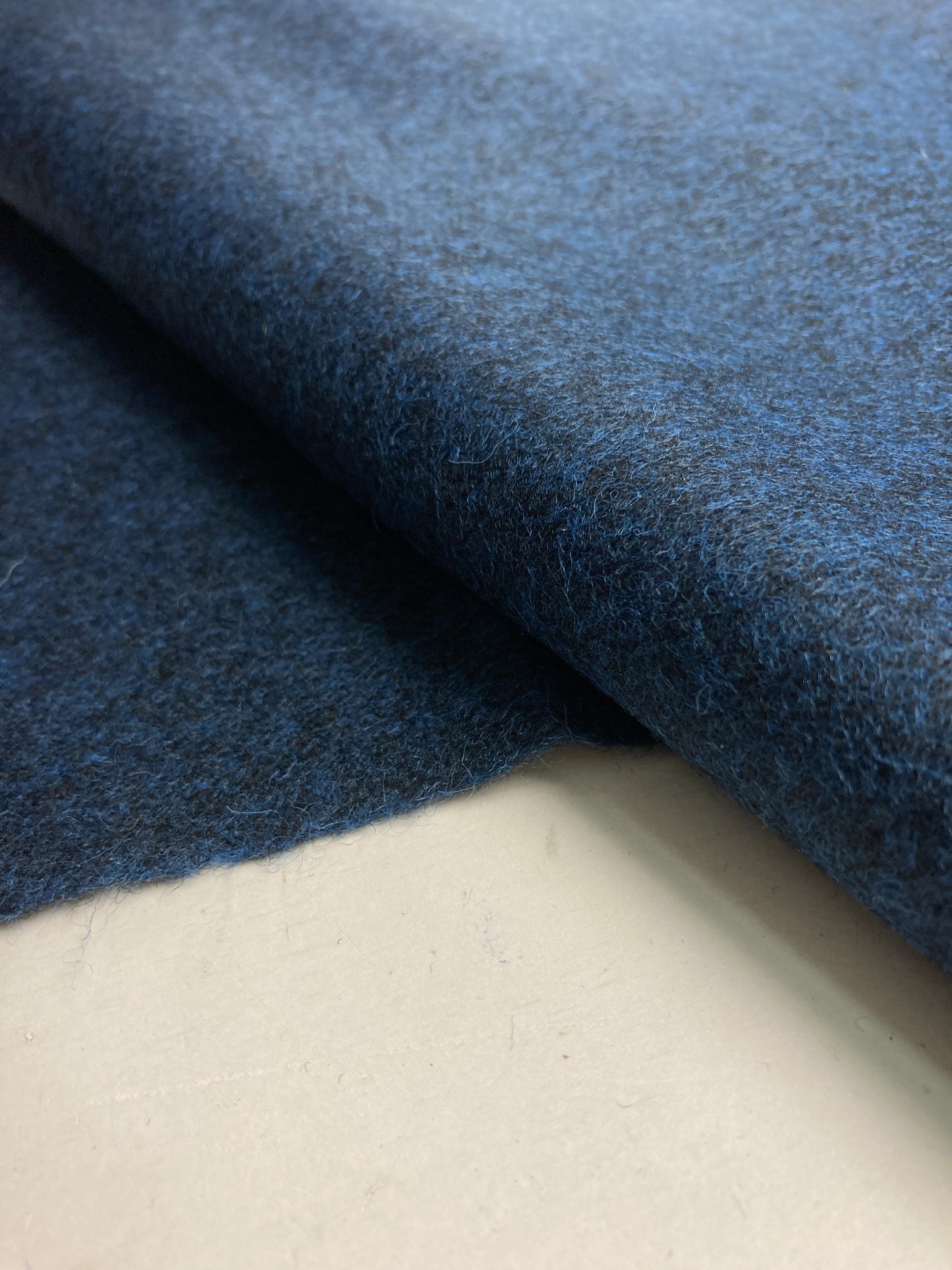 Kvadrat Divina Melange 3 von Finn Skodt Polsterstoff aus 100 % Wolle