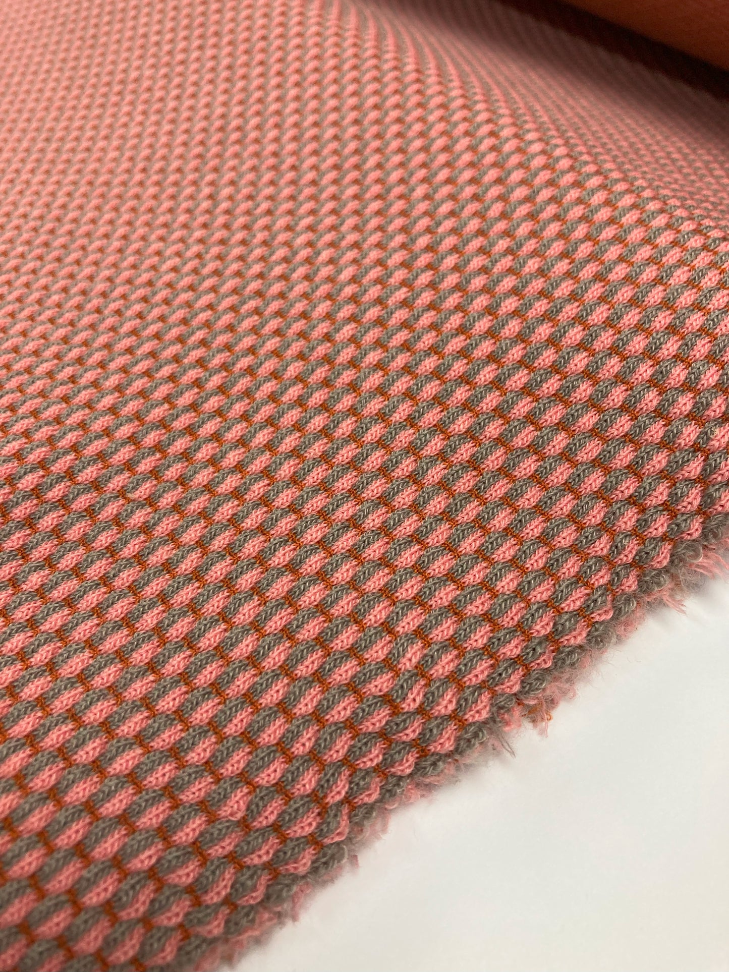 Kvadrat Febrik Drop by Anderssen and Voll - Modern Upholstery
