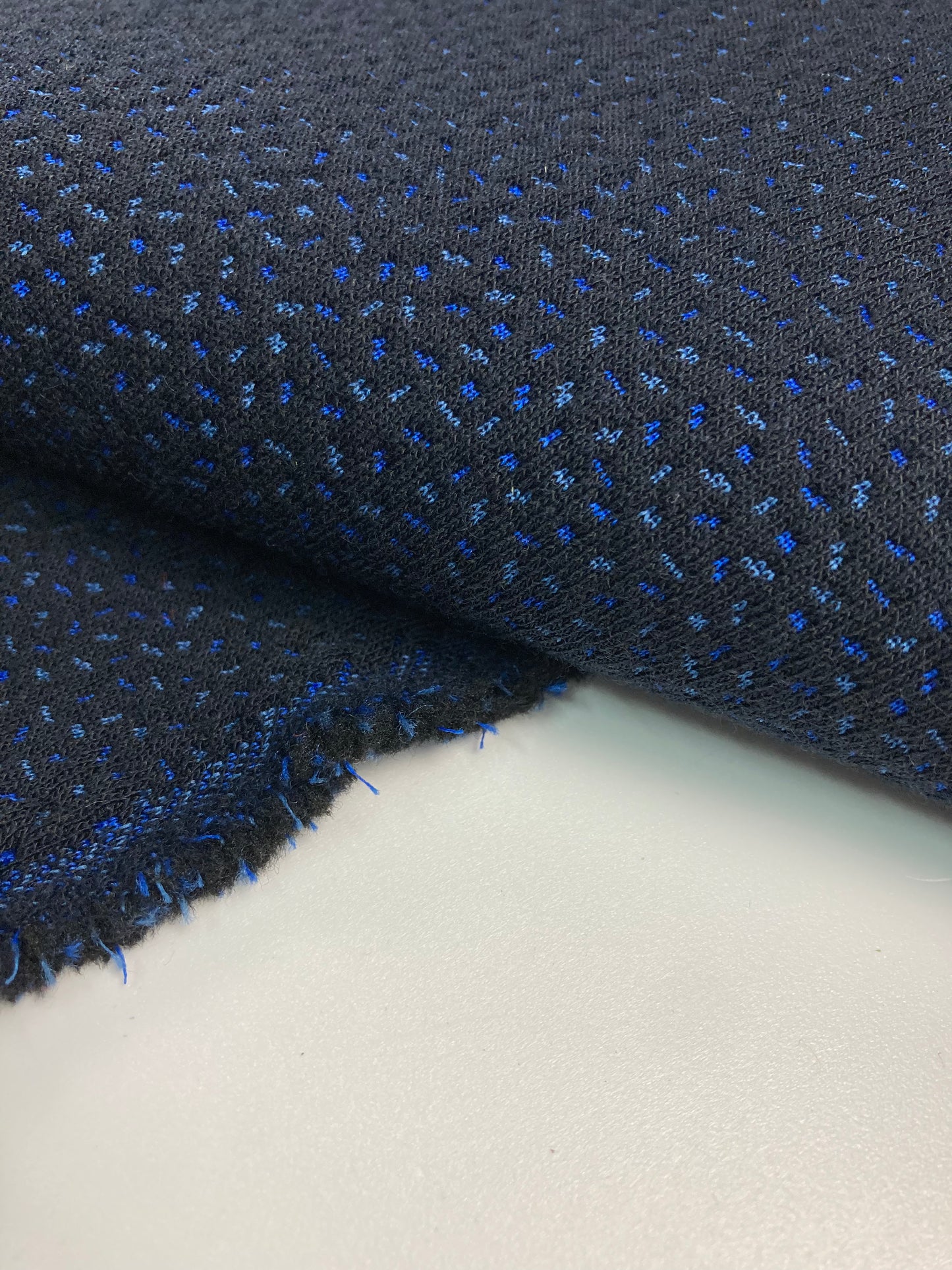 Kvadrat Febrik Sprinkles by Bertjan Pot | Upholstery fabric with dots - Modern Upholstery
