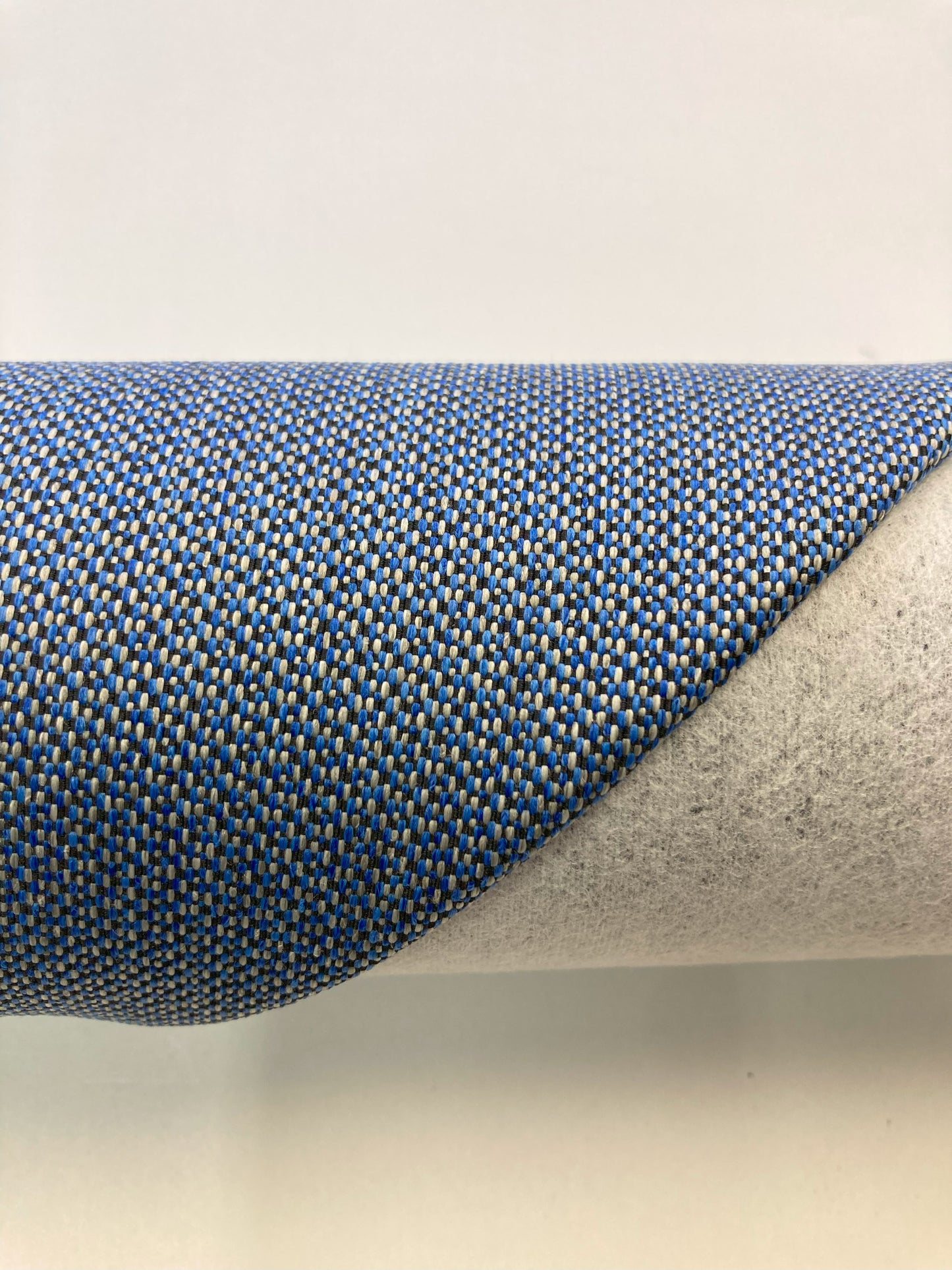 Contract furniture fabric - Durable and aesthetic furniture fabric - Modern Upholstery