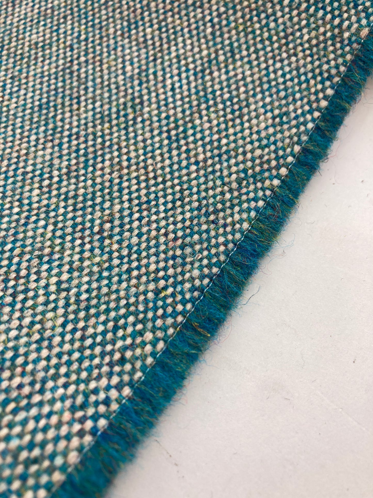 Camira Main Line Flax – Ökologischer Möbelstoff aus Wolle und Leinen.