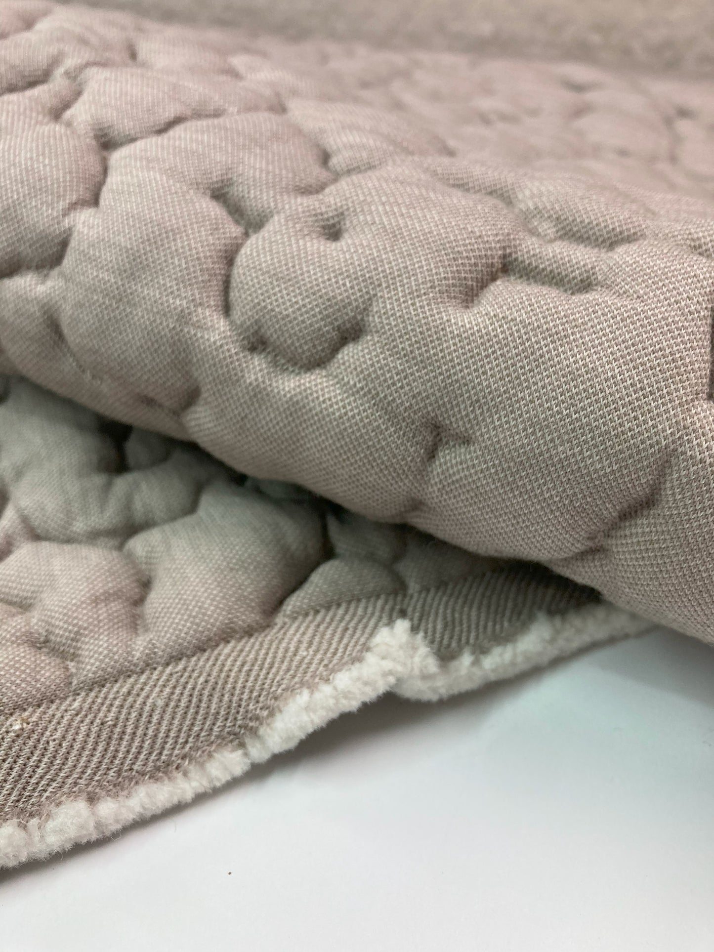 Kvadrat Febrik Moby Bloom Rock Fabric For Ligne Roset Ploum | Design Erwan end Ronan Bouroullec - Modern Upholstery