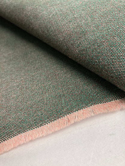 Kvadrat Atlas von Margrethe Odgaard mehrfarbiger Design-Möbelstoff 