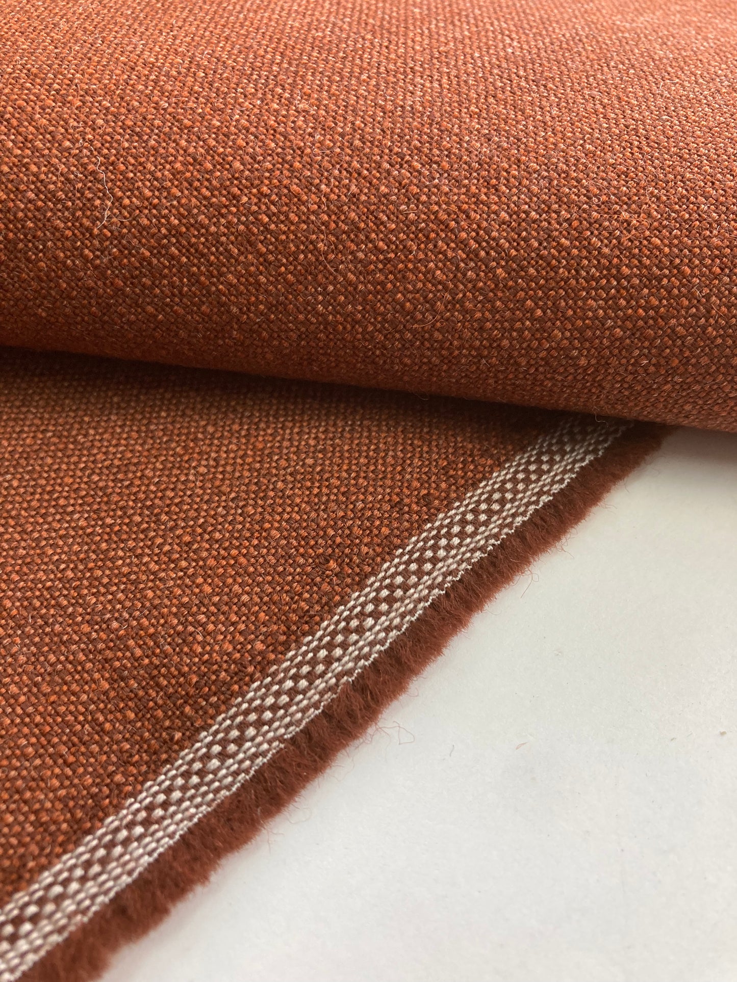 Gabriel Crisp design end color Mette Krebs Petersen - Modern Upholstery