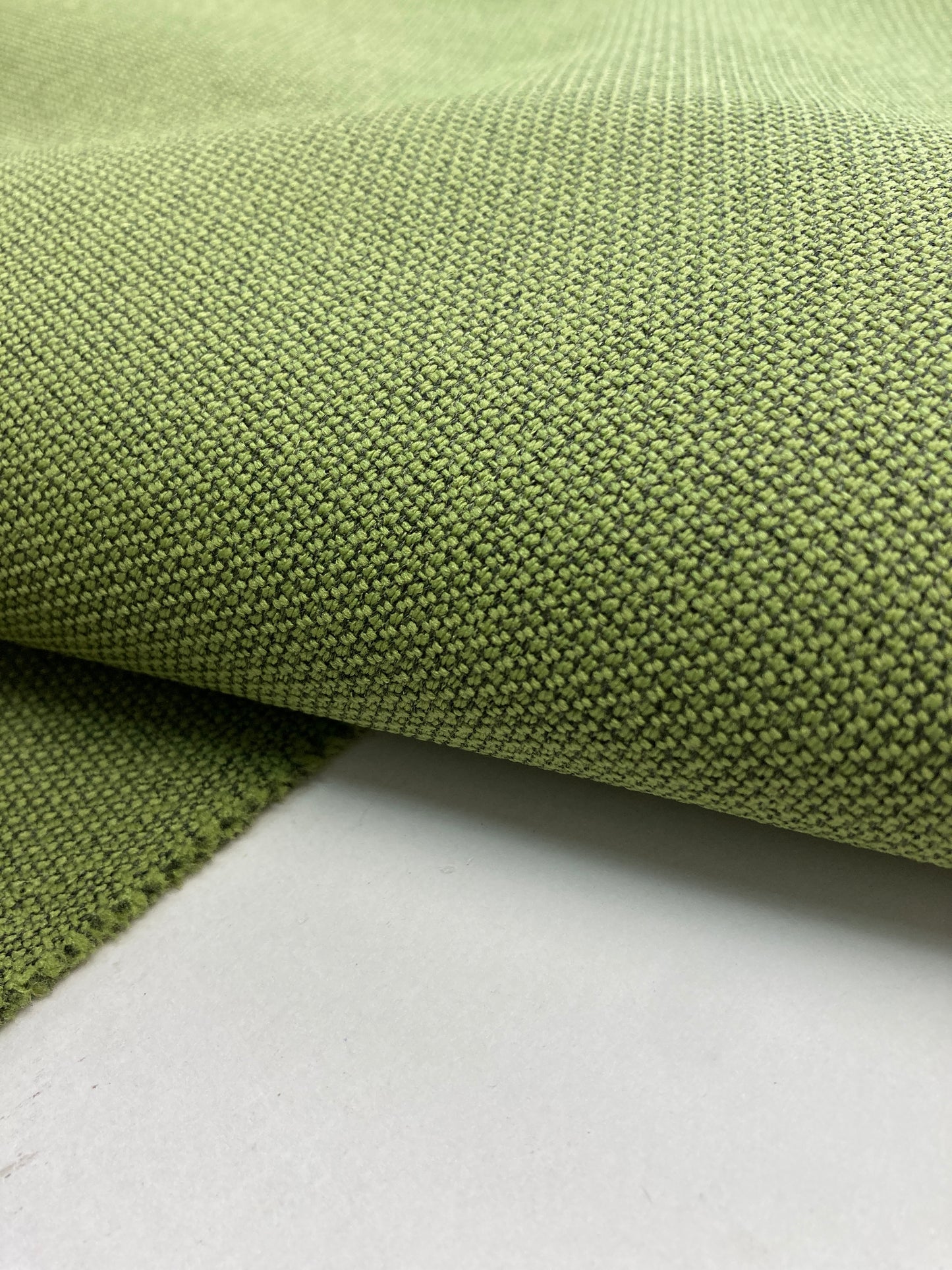 Gabriel Cura Design von Ruth Greenup | Möbelpolsterstoff