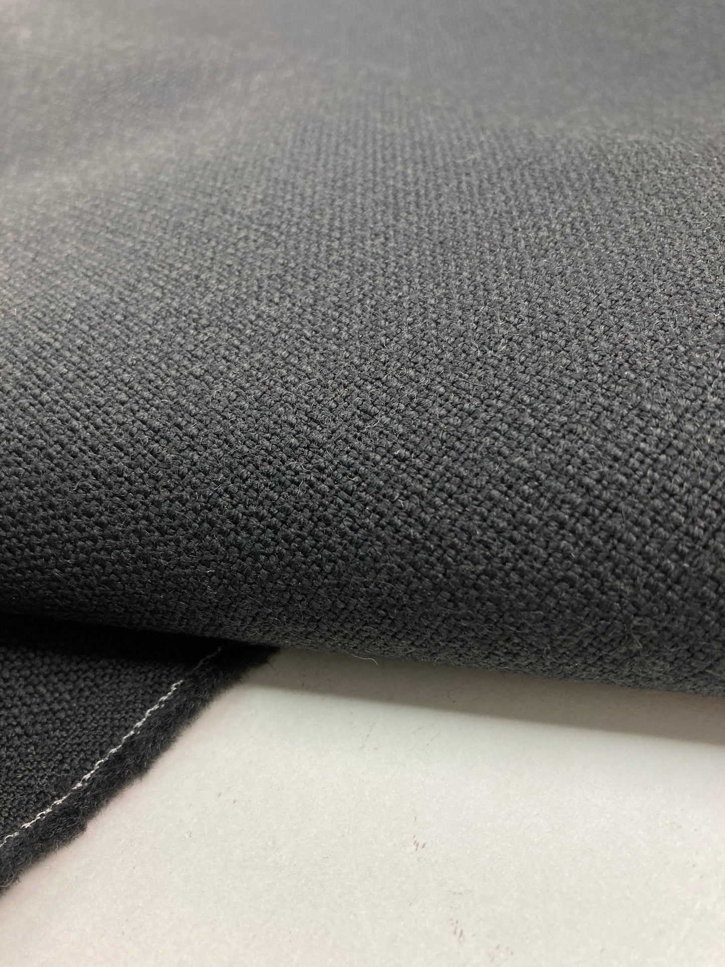 Gabriel Ruhm | Entworfen von Inger Mosholt Nielsen | Farben von Cenk Kivrikoglu 