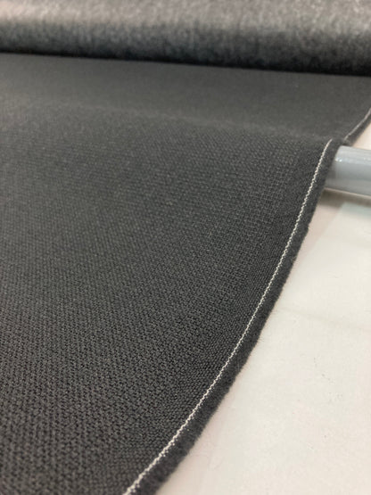 Gabriel Ruhm | Entworfen von Inger Mosholt Nielsen | Farben von Cenk Kivrikoglu 