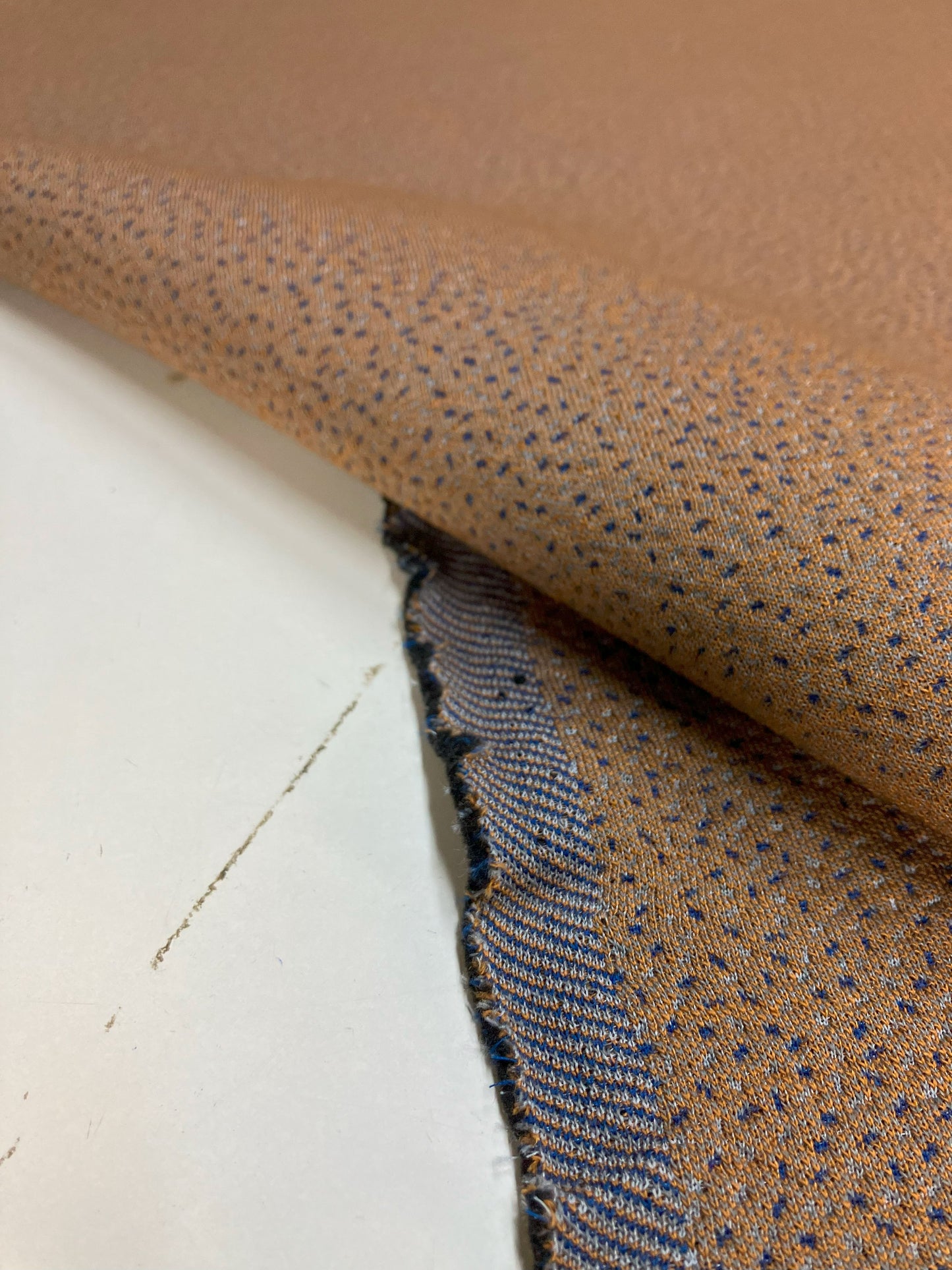 Kvadrat Febrik Sprinkles by Bertjan Pot | Upholstery fabric with dots - Modern Upholstery