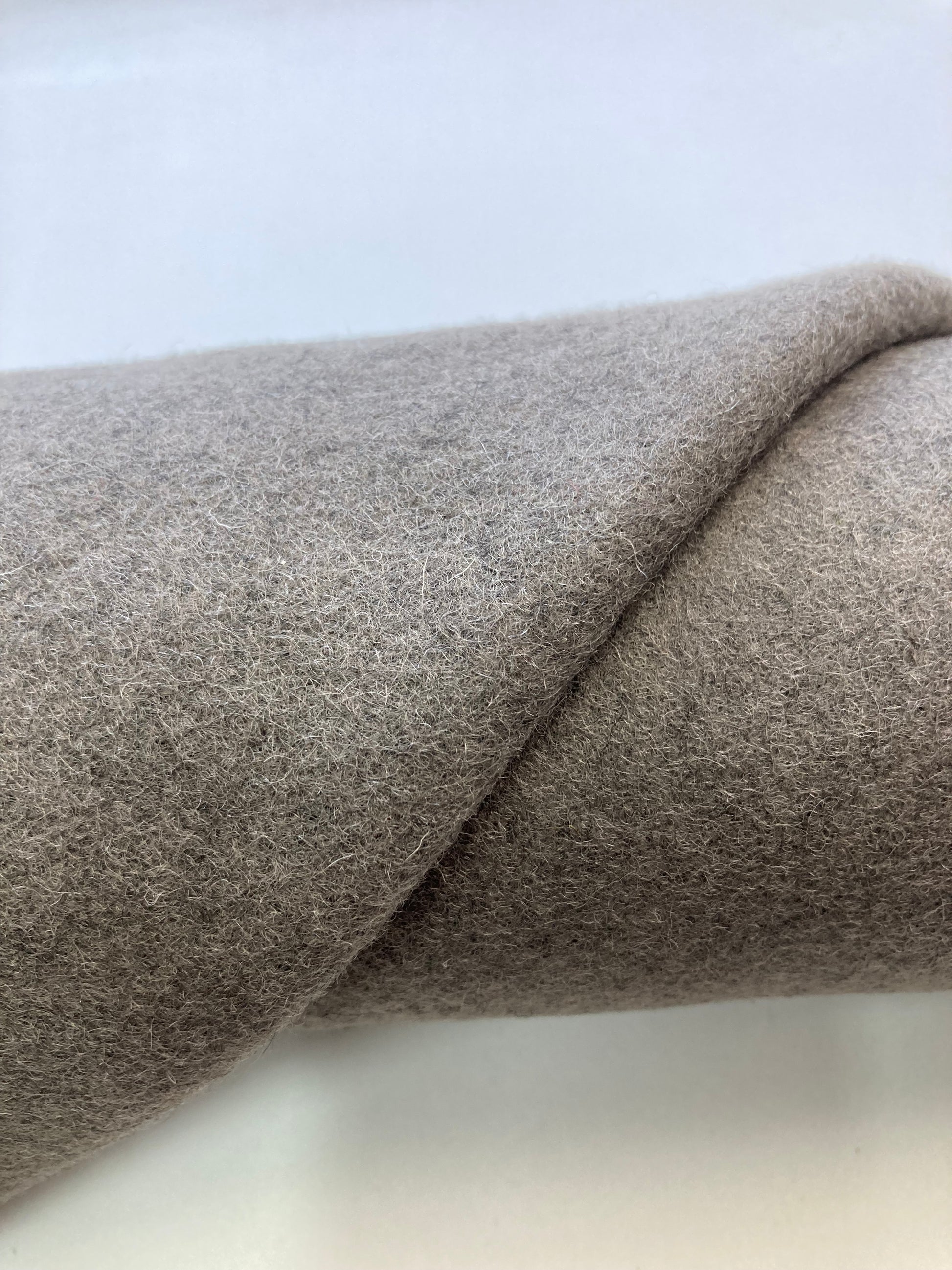Contract furniture fabric - Durable and aesthetic furniture fabric - Modern Upholstery